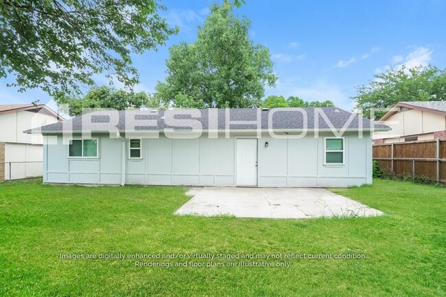 Building Photo - 12308 Spring Branch Dr