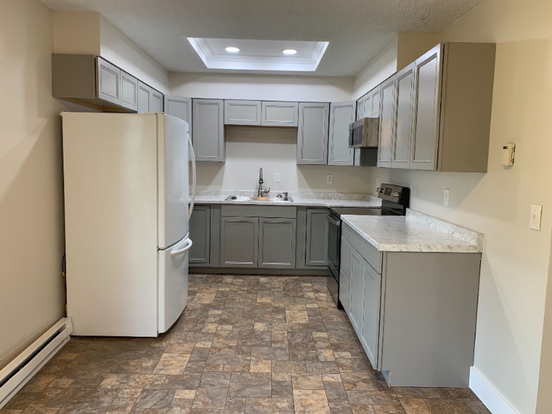 Building Photo - 2335 55th St