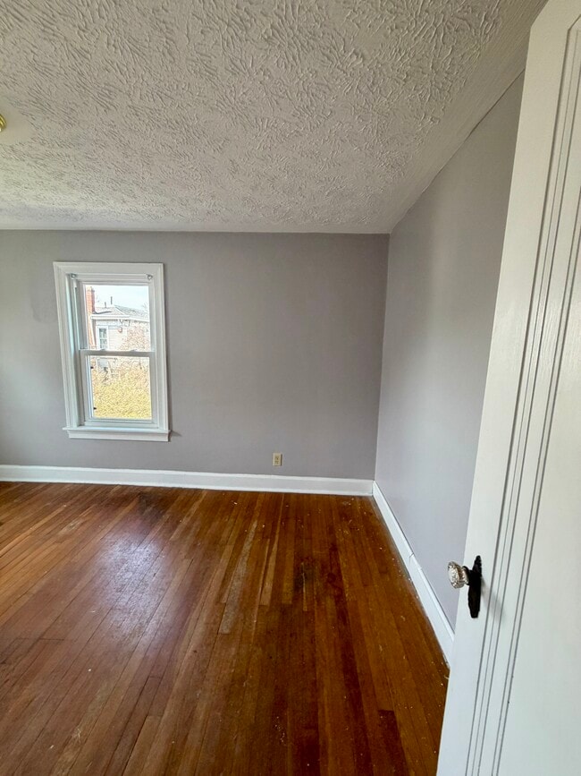 Building Photo - 306-310 Washington