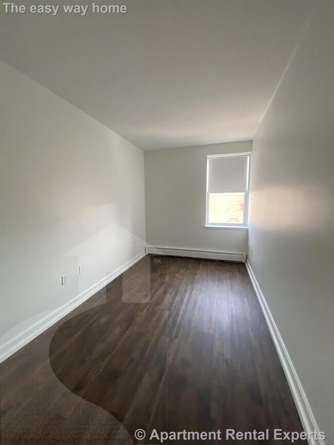 Building Photo - 1 Franklin St