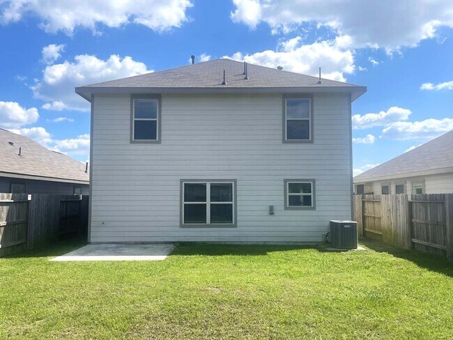Building Photo - 22327 San Damiano St