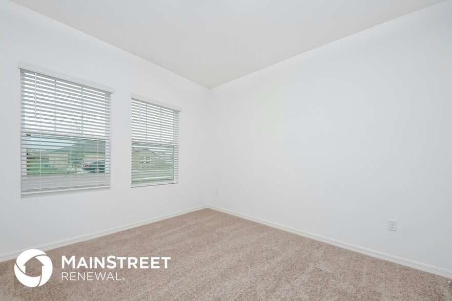 Building Photo - 146 Hidden Lk Lp