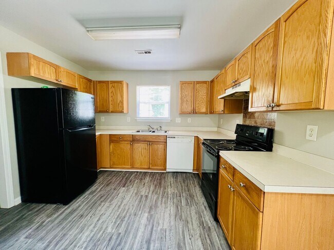 Building Photo - 3416 Kelsey Emma Ct