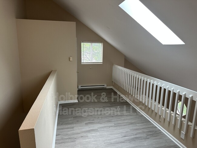 Building Photo - 4531 Boardwalk Dr