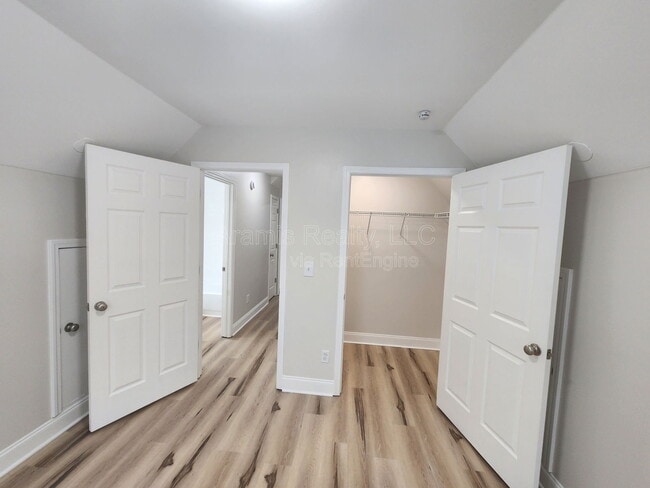 Building Photo - 75 Johnson Rd NW