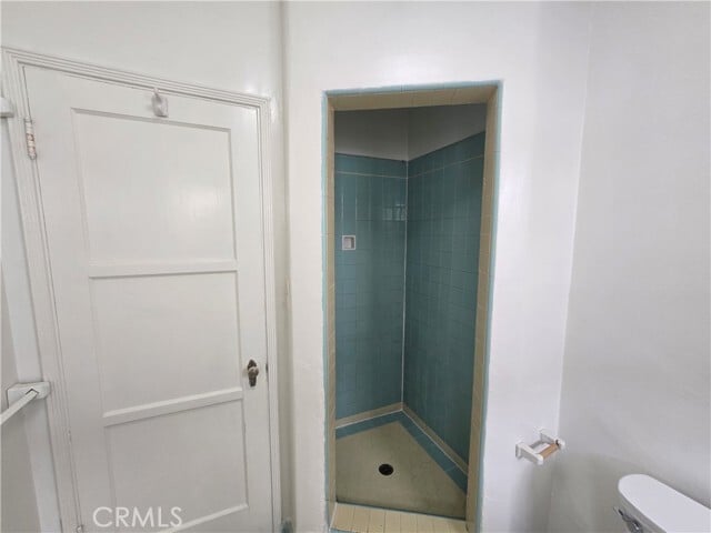 Building Photo - 146 N Hamilton Dr