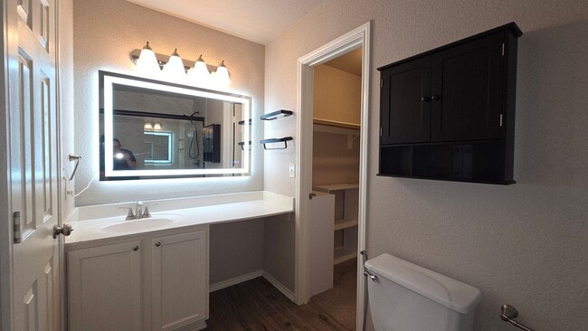 Building Photo - The Hills at Shaenfield 4 Bedroom