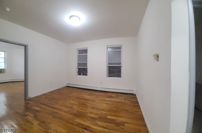 Building Photo - 71 Hudson St