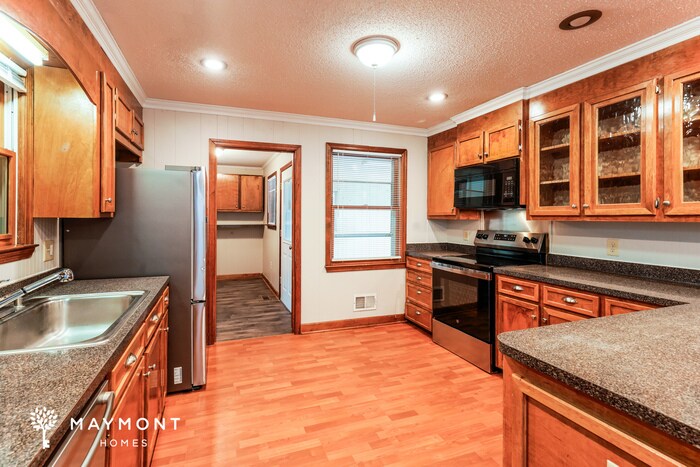 Building Photo - 107 Sedgewood Ln