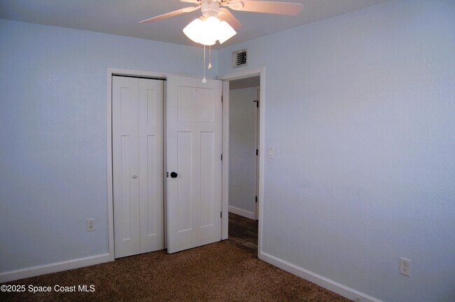 Building Photo - 360 Sabal Ave