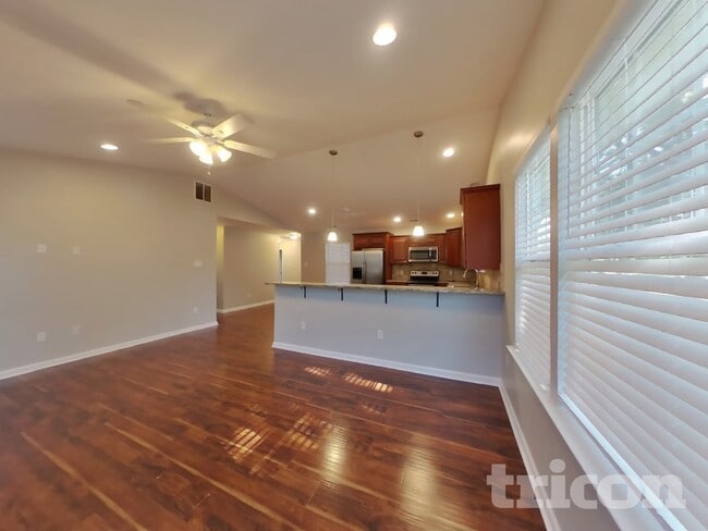 Building Photo - 39 Timber Ln