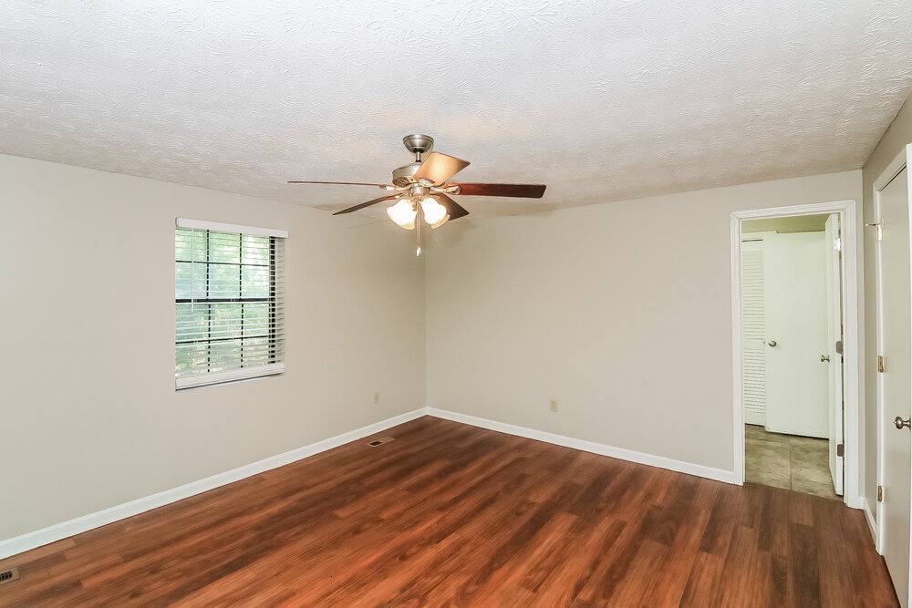 Building Photo - 4035 N Quail Dr