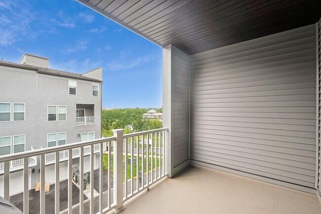 Building Photo - The Julianne is modern, functional, and full of charm—don’t let it get away!