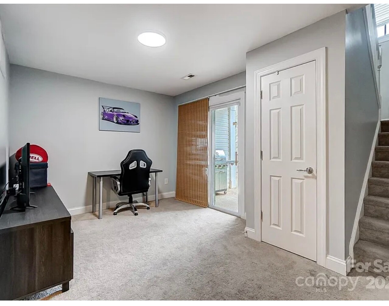 Building Photo - 6412 Park Pond Dr