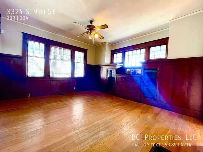 Building Photo - 3324 S 9th St