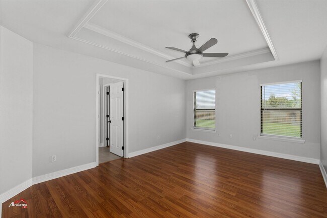 Building Photo - 2309 Tallgrass Cir