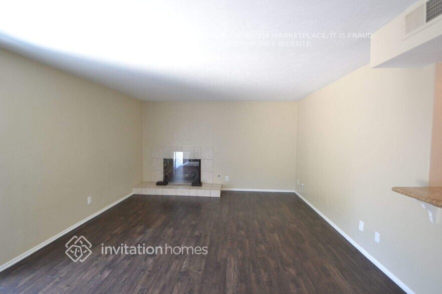 Building Photo - 23946 Rotunda Rd