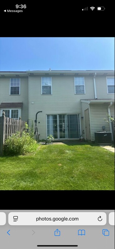 Building Photo - 107 Camber Ln