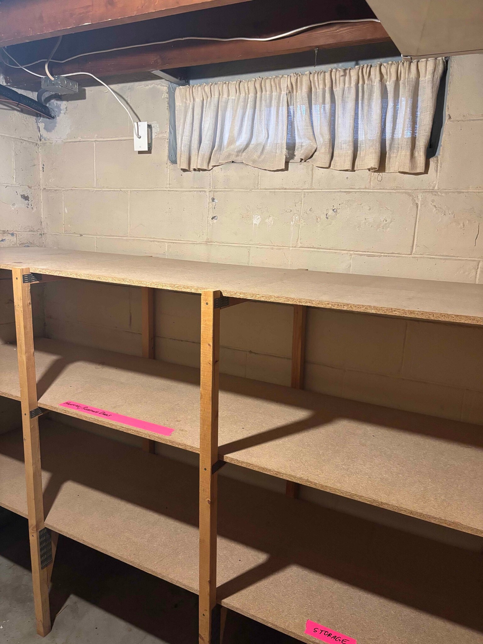 Storage - 3276 S Lenox St