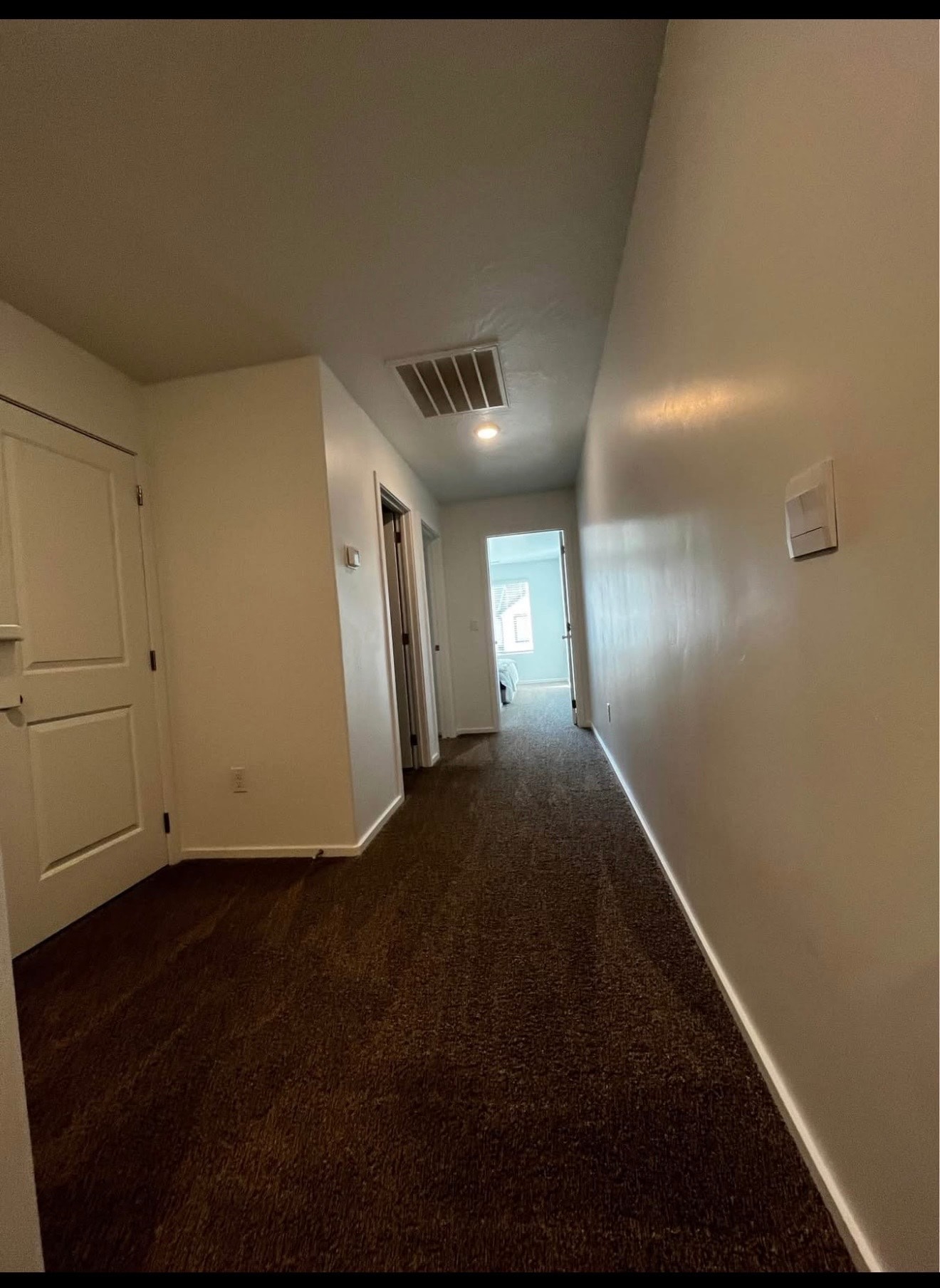 Building Photo - 3182 E Elkhorn Ln