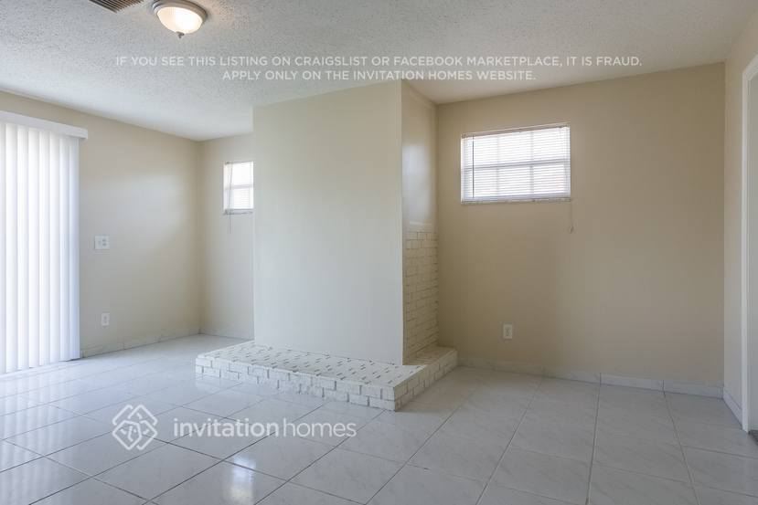 Building Photo - 1370 Kirk Rd