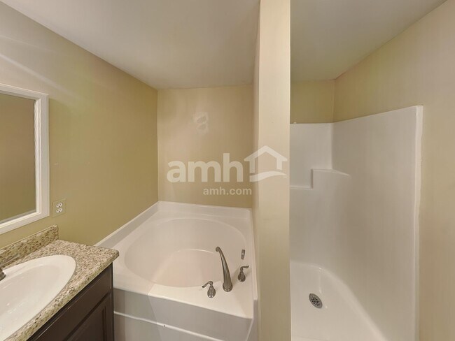 Building Photo - 1667 Antebellum Dr