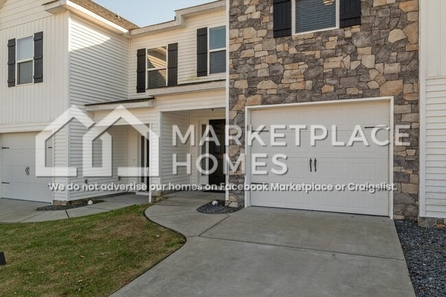 Building Photo - 128 Downsbury Rd