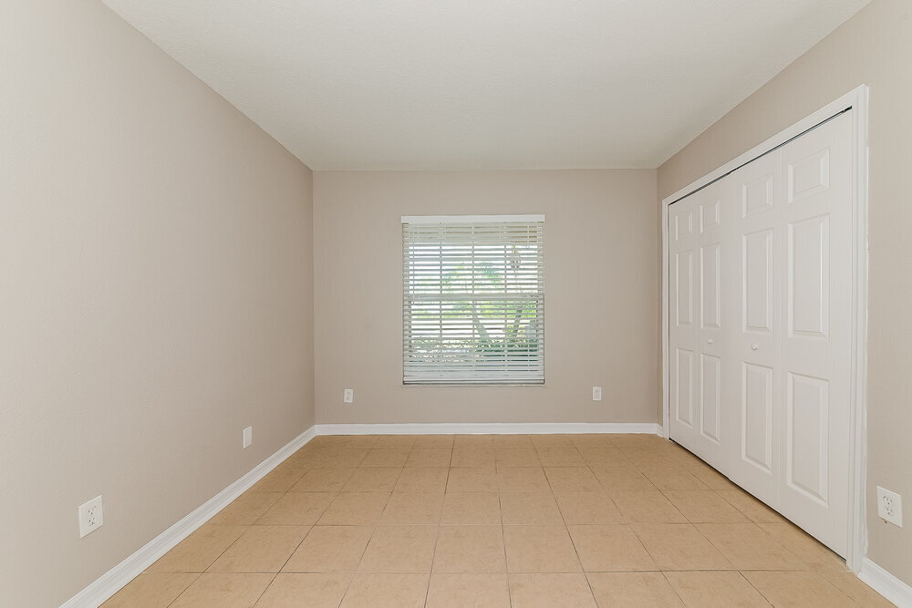 Building Photo - 4084 Kingsfield Dr