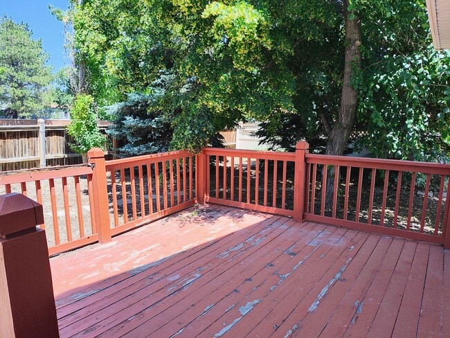 Building Photo - Great 4 Bd 3 Bath Home in Draper
