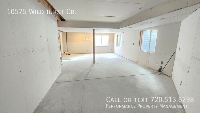 Building Photo - 10575 Wildhurst Cir