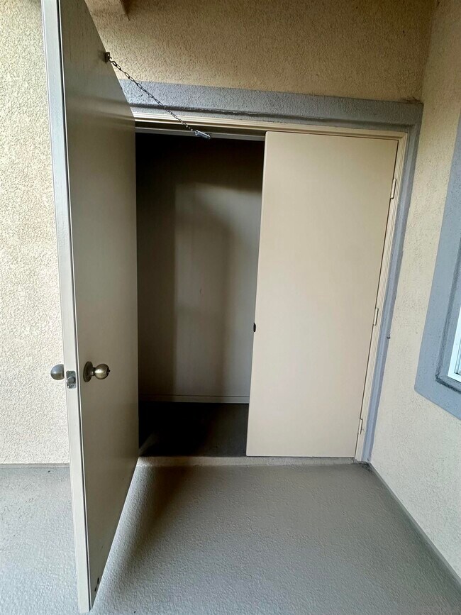 Building Photo - 12643 Elisa Ln