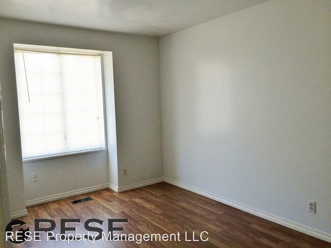 Building Photo - 4 br, 1.5 bath House - 3939 W 5820 S