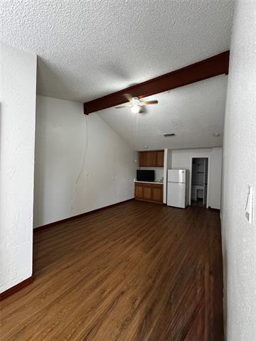 Building Photo - 7152 Fair Oaks Ave