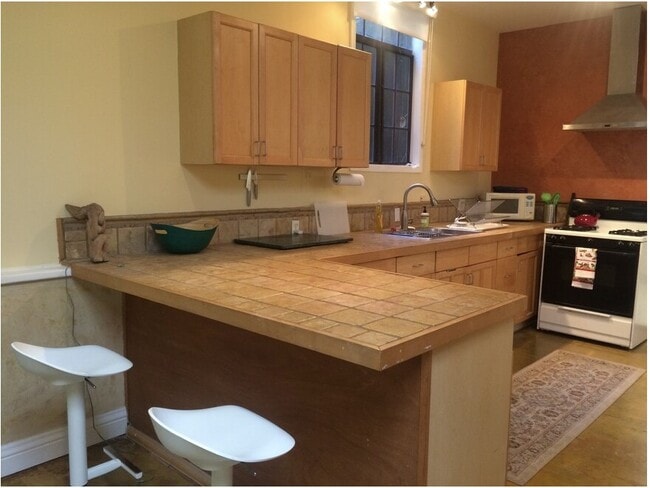 Building Photo - 2918 Ledgewood Drive