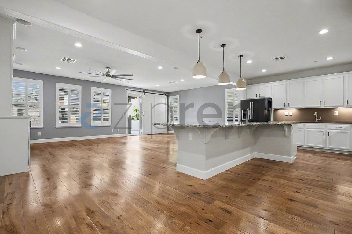 Building Photo - 3540 Arden Villa Ct