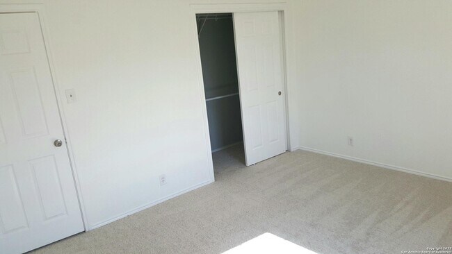 Building Photo - 10822 Rindle Ranch