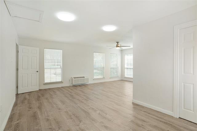 Building Photo - 8341 Crosswind Dr