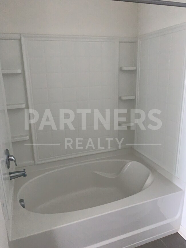 Building Photo - 4030 Fields Run