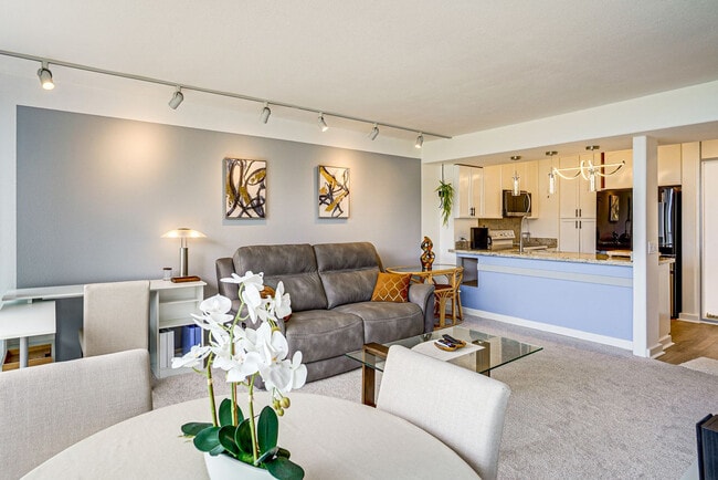 Building Photo - 84-740 Kili Drive-SI FL10-ID1605899P