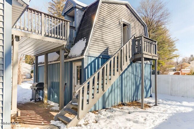 Building Photo - 1346 Van Antwerp Rd