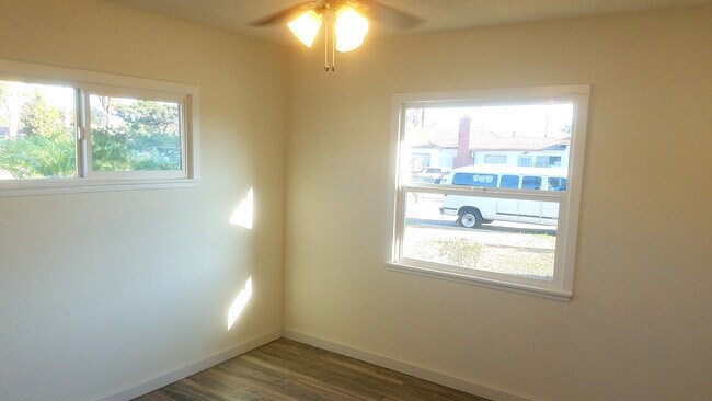 Building Photo - 3 Bedroom House in Garden Grove