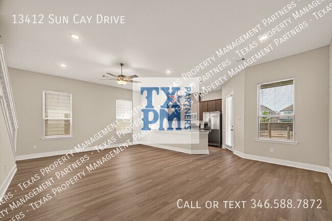 Building Photo - 13412 Sun Cay Drive