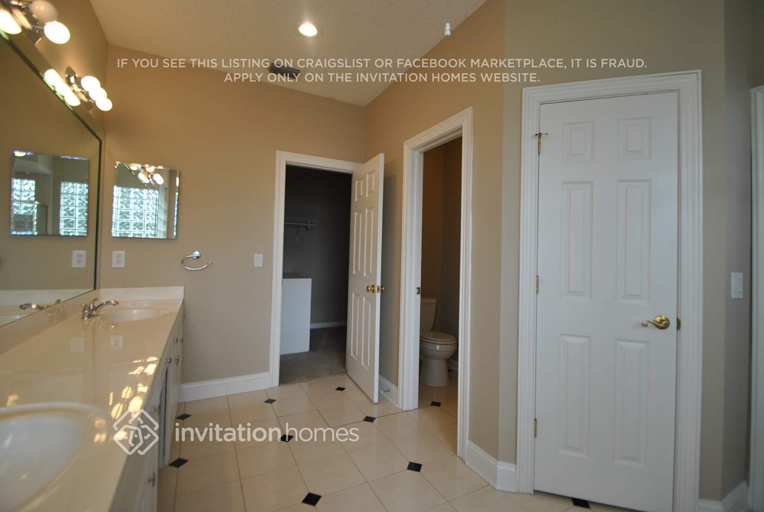 Building Photo - 1238 Queens Island Ct
