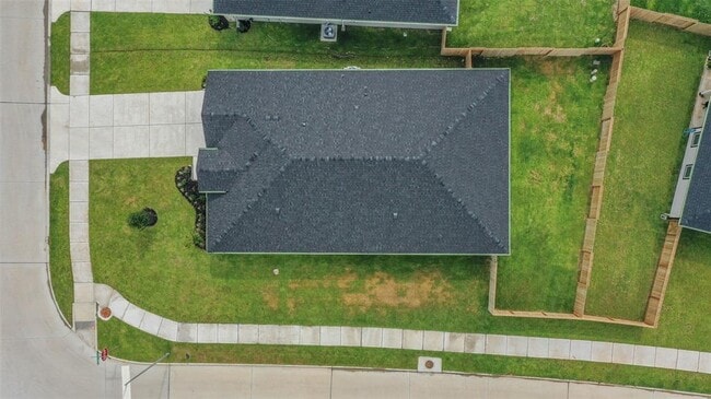 Building Photo - 30702 CASTLE COVE Dr