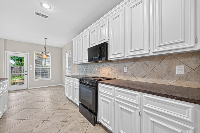 Building Photo - 1807 Katlyn Ln