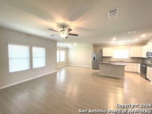 Building Photo - 2966 Daisy Meadow