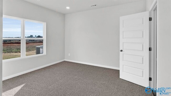 Building Photo - 122 Betty Williams Dr