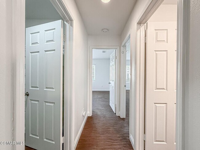 Building Photo - Beautiful Light and Bright Dos Vientos Home featuring 4 Bedrooms + 3 Bathrooms