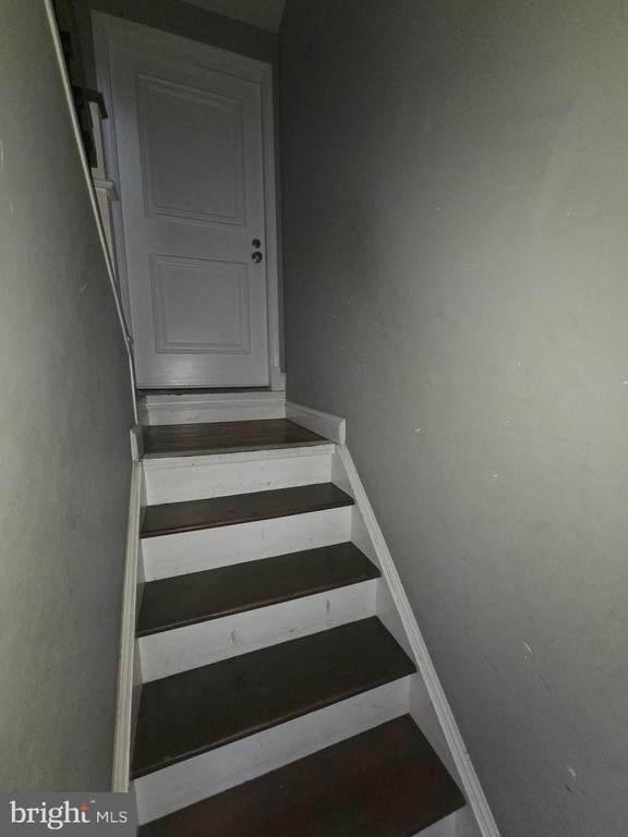 Building Photo - 13071 Cardella Pl