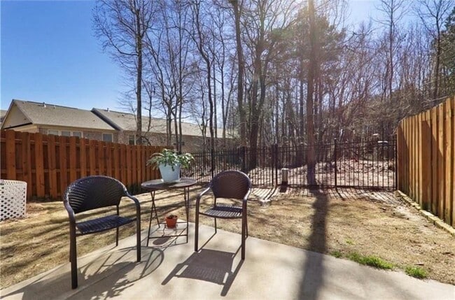 Building Photo - 3539 Peacock Rd